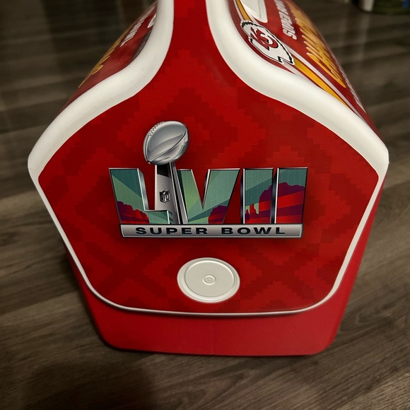 Kanas city Chiefs medium size cooler - Picture 2 of 7